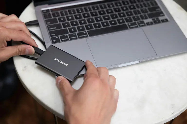 Backup trước, nói chuyện sau